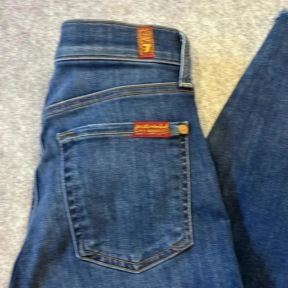 7 for all Mankind, The Ankle Skinny. Size 25. - Picture 11 of 11